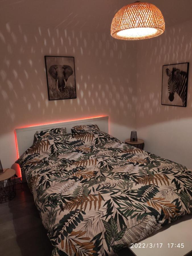 Les Tamaris Apartment Арл Екстериор снимка