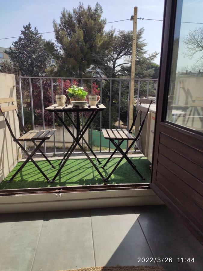 Les Tamaris Apartment Арл Екстериор снимка