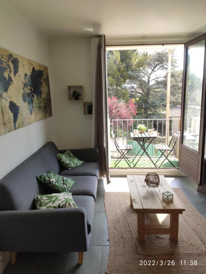 Les Tamaris Apartment Арл Екстериор снимка